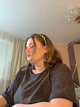 EdithBrown online show from April 5, 1:32 pm