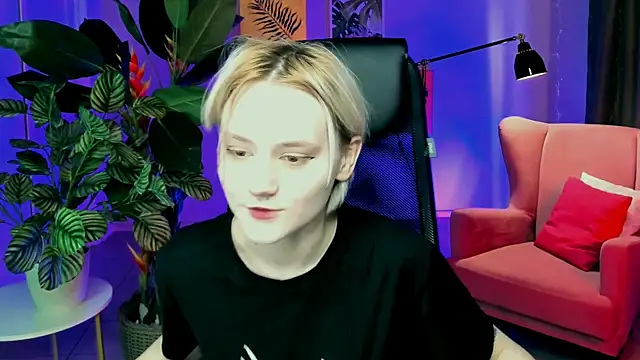 MicheleMarsh online show from April 4, 11:20 am