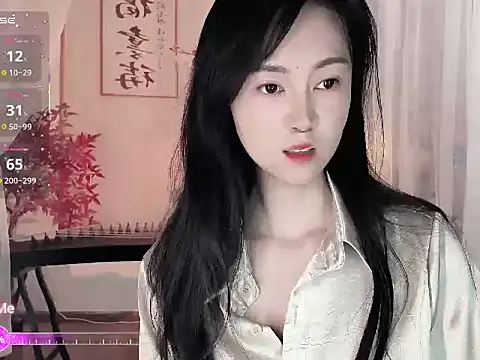 noomi-1111 online show from April 7, 2:35 am