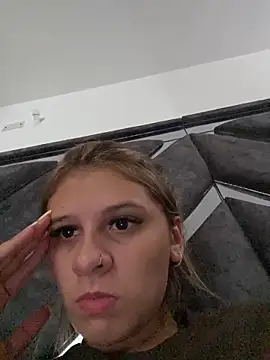 Alison parkerrr online show from April 13, 7:03 pm