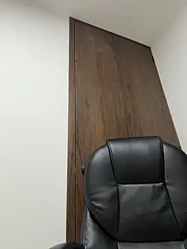 Alison parkerrr online show from April 7, 6:26 am