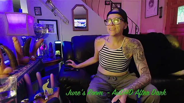 juneafterhours online show from April 6, 1:56 pm