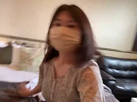 lemonade madame online show from April 10, 1:33 am