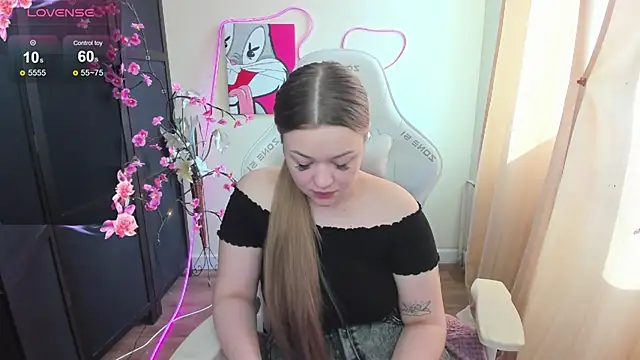 AmeliePeach online show from April 5, 1:59 am