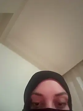 BeyazTenliDoggy online show from April 20, 10:35 pm