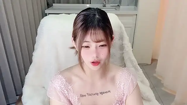 xiaoyugan cute online show from May 14, 4:24 pm