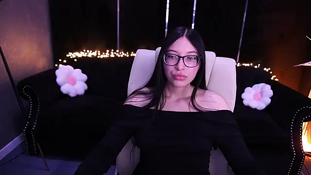 SsoftAura online show from April 23, 12:51 pm