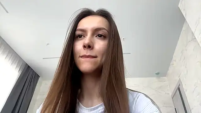 BrandyNorthcott online show from April 25, 3:42 am