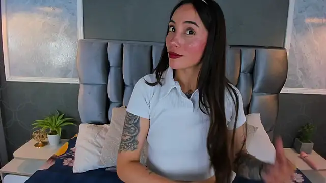 Cata Jonees online show from April 27, 7:22 pm