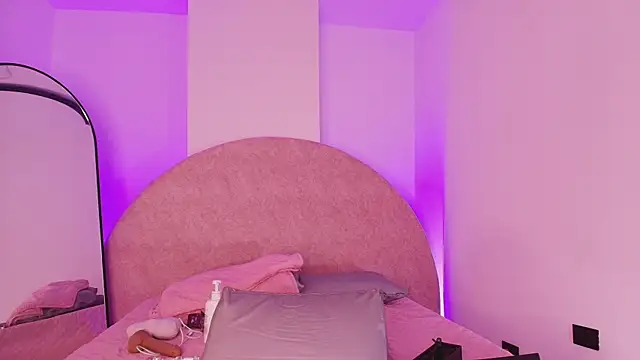 kira dll online show from May 8, 12:52 pm