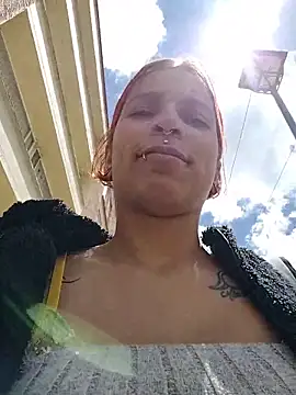 Mia 0-4 online show from April 20, 3:48 pm