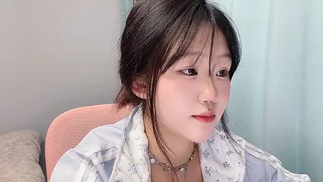 Lilababy00 online show from April 19, 8:25 am