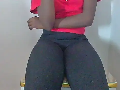 Momoe02 online show from April 12, 10:40 am