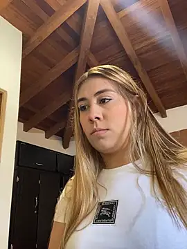  BellaSmith  online show from June 11, 2:03 pm