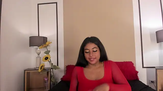 NatashaLuxy online show from June 16, 7:48 pm