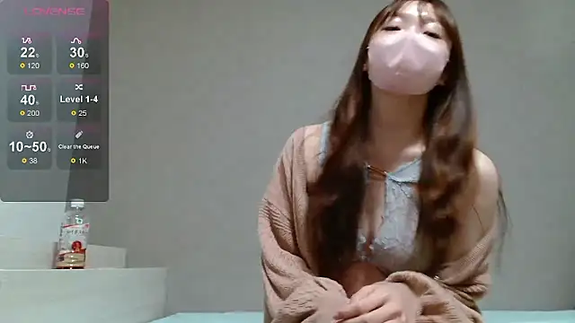 YUA-AK online show from May 19, 12:56 pm