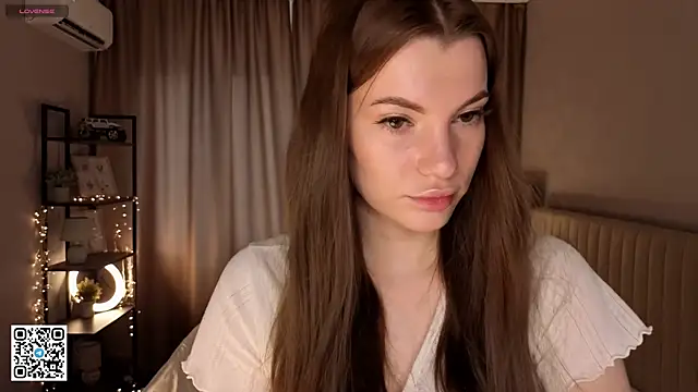JerleneBelfy online show from April 24, 4:04 am