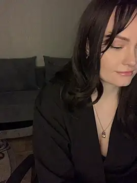 Ann Hunt online show from May 22, 7:28 am