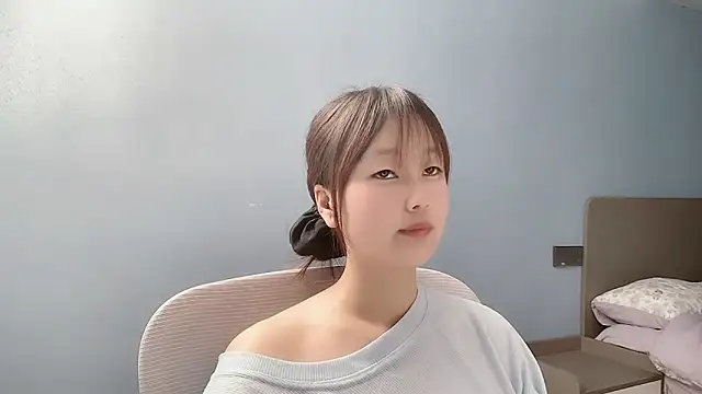 Xiaoqing00 online show from April 19, 2:11 am