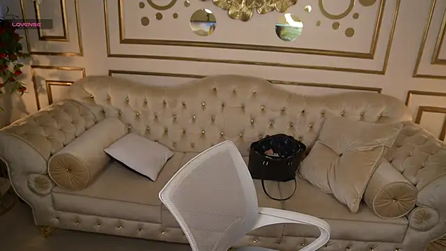 Gabriella0541 online show from April 13, 3:02 pm