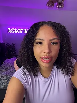 princessromyindy online show from April 8, 8:33 pm