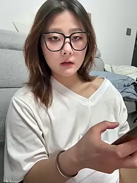 Mu-Mu520 online show from April 13, 10:38 am