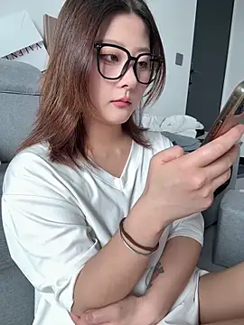 Mu-Mu520 online show from April 15, 5:30 am