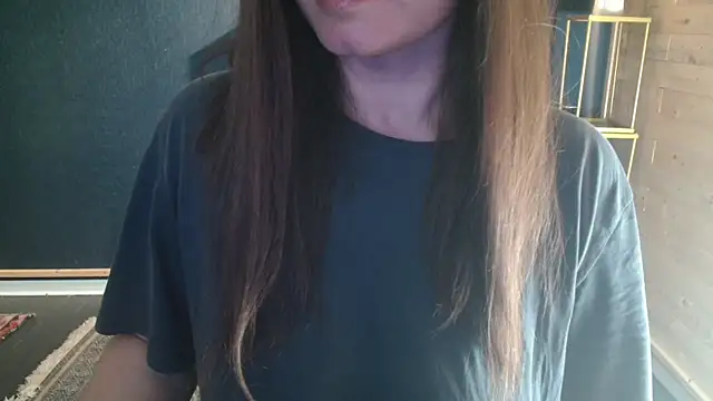 NicoleLove  online show from May 26, 6:24 am