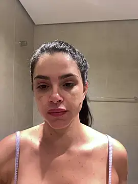 LOUISEE   online show from April 27, 10:23 am