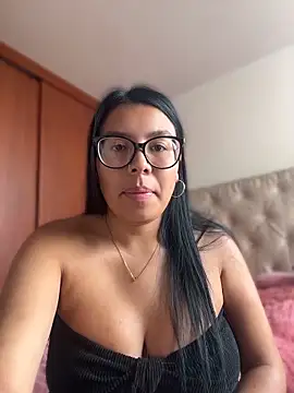 Iam-sophia27 online show from June 9, 5:01 pm