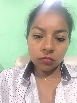 Tamaraxxx hot online show from April 27, 5:15 am