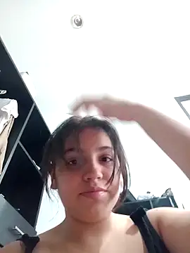 rosemilkbobs online show from April 30, 6:13 pm