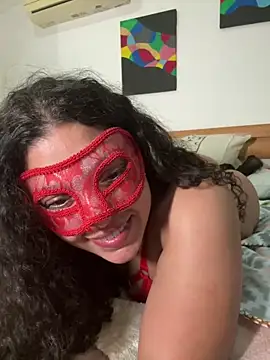 alynanyxx online show from June 6, 11:00 pm