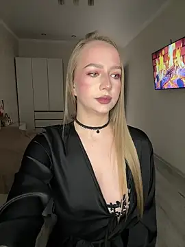 AlisaPearl online show from April 21, 8:27 pm