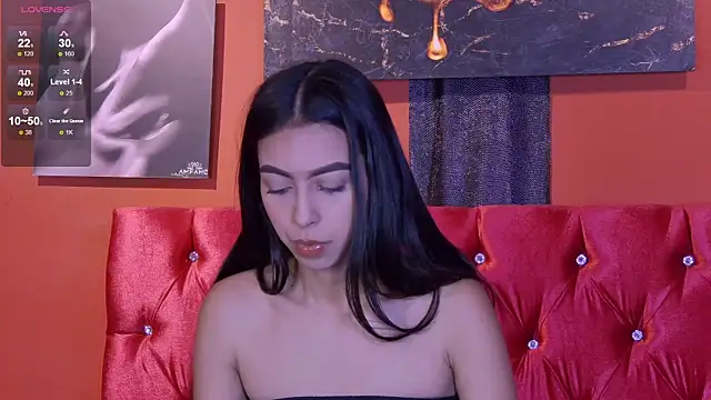 Mia Gloww  online show from May 19, 9:22 pm