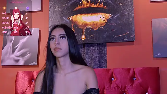 Mia Gloww  online show from May 15, 9:28 pm