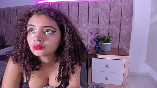 Dahlia rossee online show from May 31, 2:39 am