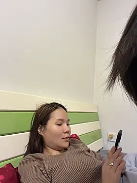 babymeime online show from April 24, 9:01 am