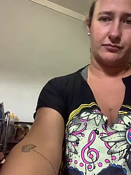 lolitaloira2 online show from July 4, 3:52 pm