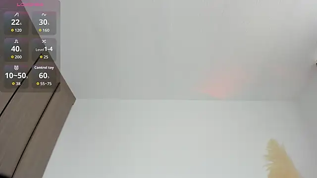 hanna-baker01 online show from June 16, 2:40 pm