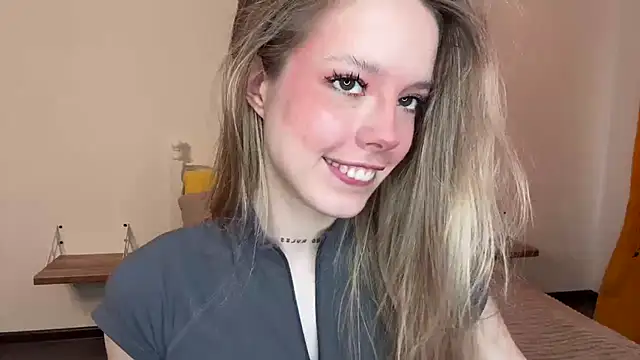 Catrinee online show from May 20, 4:59 pm