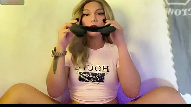 hannaBaby lisyos11 online show from June 26, 9:43 am