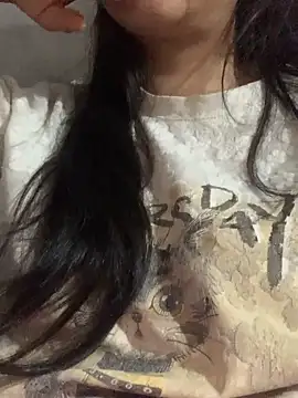 Yaseminn online show from April 17, 7:10 am