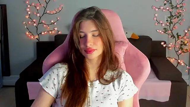 SonyaMalish online show from April 25, 5:54 am