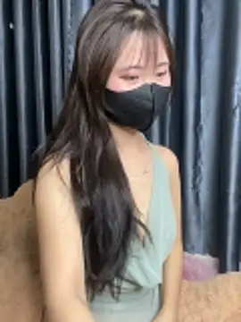 winter 222 online show from May 3, 1:58 pm