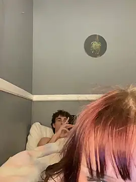 k1tty4 online show from April 29, 5:15 pm