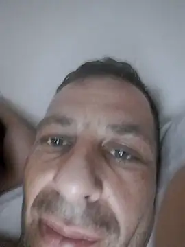 28couoel38 online show from May 15, 11:29 pm