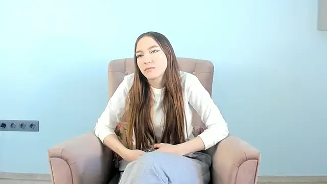 TennieCaldoron online show from April 23, 10:12 am