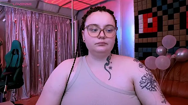 CatherineClaire online show from June 13, 4:37 pm