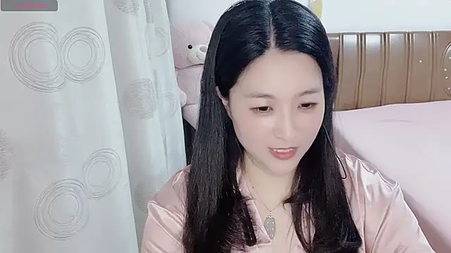 D-Misslu online show from June 10, 12:15 pm